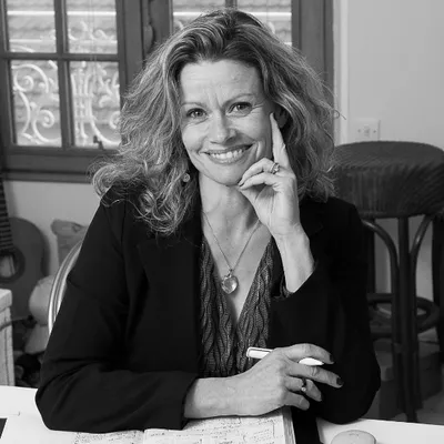 Emmanuelle Laplaige