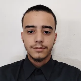 Ethan Guillorit