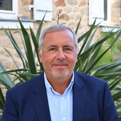Alexandre Kharlamoff