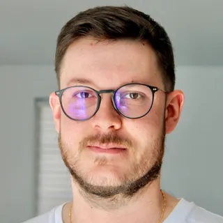 Alexis Pompili Alexis Pompili