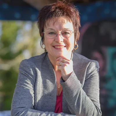 Nadine ROUSSELET