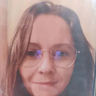 Anne-Lise Paradoux Anne-Lise Paradoux