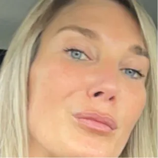 Amandine Roux Amandine Roux