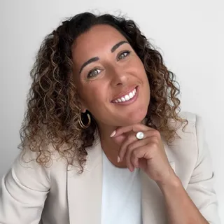 Aurélie Fileni Aurélie Fileni