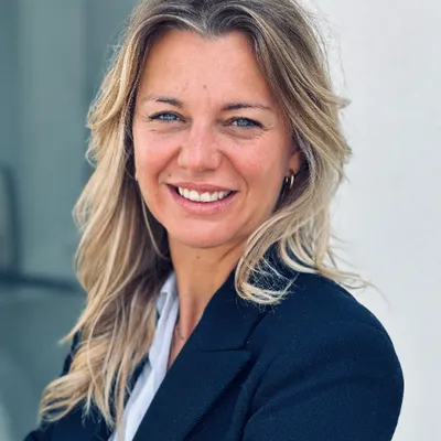 Isabelle Pol