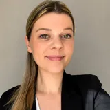 Coralie Caveau