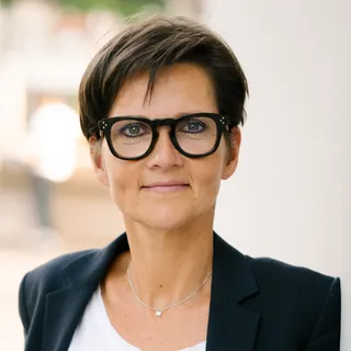 Sandrine BRUNET Sandrine BRUNET