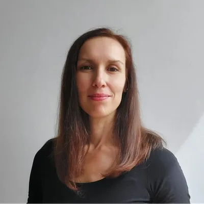Elena Hennebelle