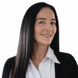 Raphaelle Gennari Raphaelle Gennari