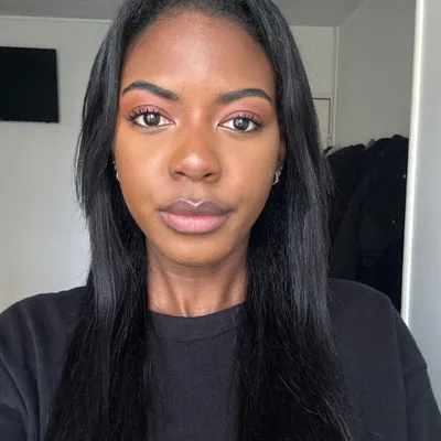 Anne-Victoire Doudou