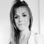 Julie Lanza