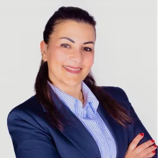 Raja Mebarki