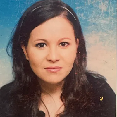 Hanane Si Mansour