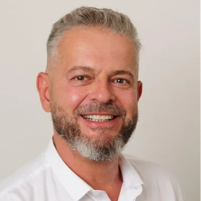 Julien Tolla