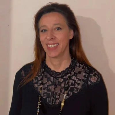 Caroline Deffond