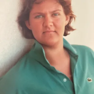 Helene Desrumaux Helene Desrumaux