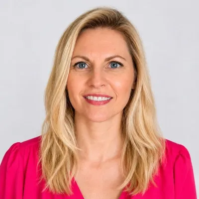 Julie Falce