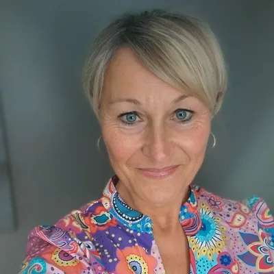 Nathalie Benard