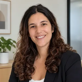 Suzanne Bourgueil Suzanne Bourgueil