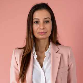 Sabrina Becheker Sabrina Becheker