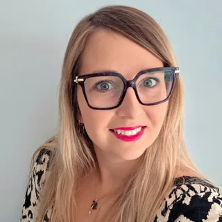 Cyndie Vacossin Cyndie Vacossin