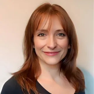 Chloé Carjuzaa Chloé Carjuzaa