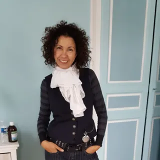 Halida Lebel Halida Lebel