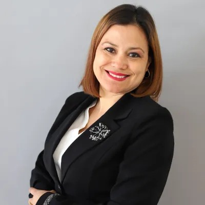 Evelyn Castillo Ho