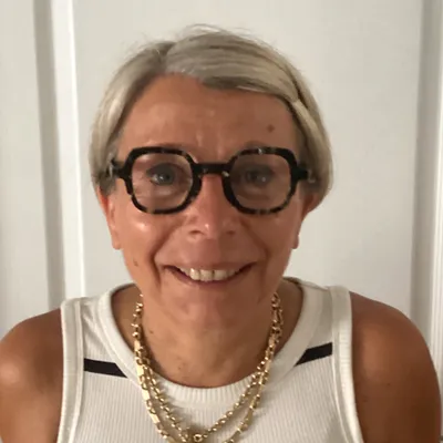 Jennifer Moreau