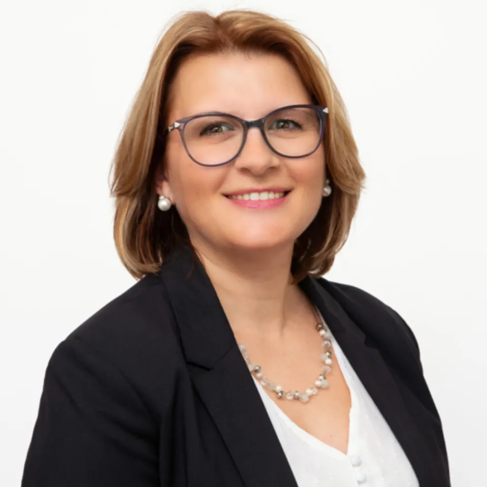 Laëtitia Jarry Conseillère immobilier iad France à Antibes