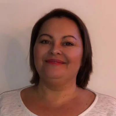 Aline Castro