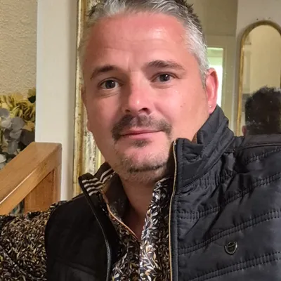 Damien Petit