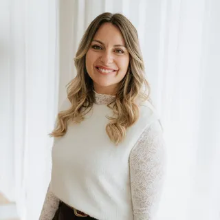 Laura Galven