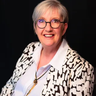 Estelle Hovhannessian