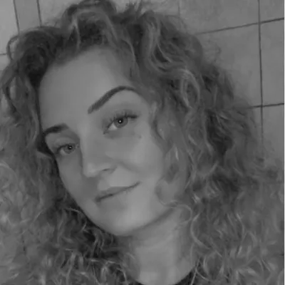 Manon Neveu