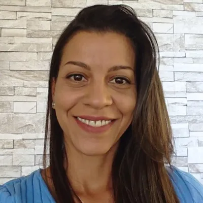 Gladys Almar