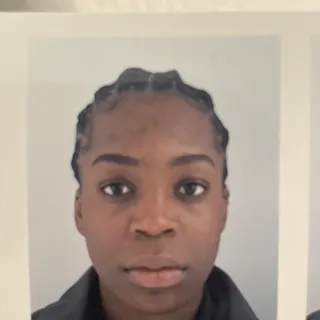 Célia Songna Célia Songna