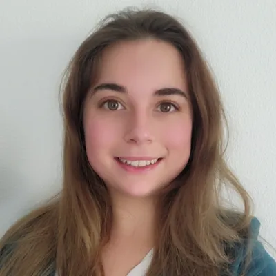 Laura Waine