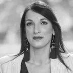 Laura COURDIER
