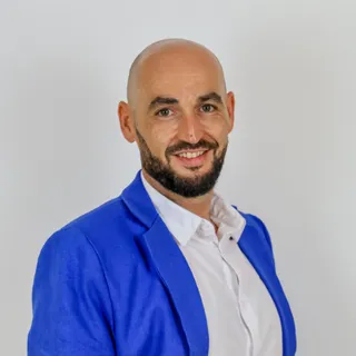 David Malfaisan David Malfaisan