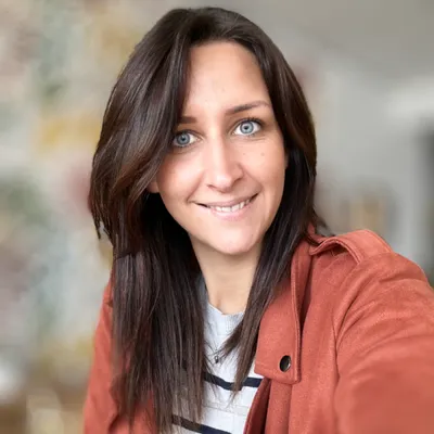 Stephanie Thiebaut