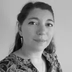 Isabelle LAPEGUE - ESQUERRA