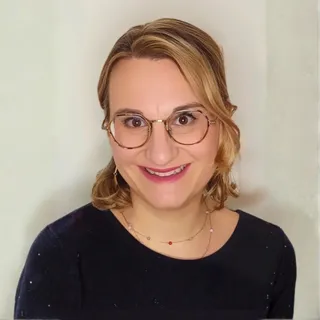 Mathilde Macias Y Fernandez