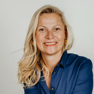 Chrystelle Longeville