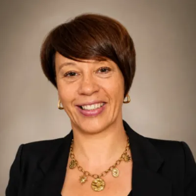Julie Karlé
