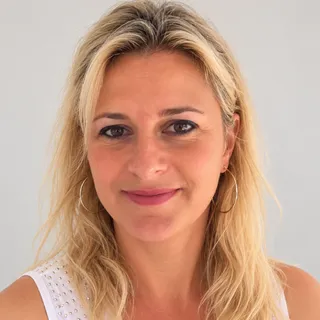 Christelle Teti Christelle Teti