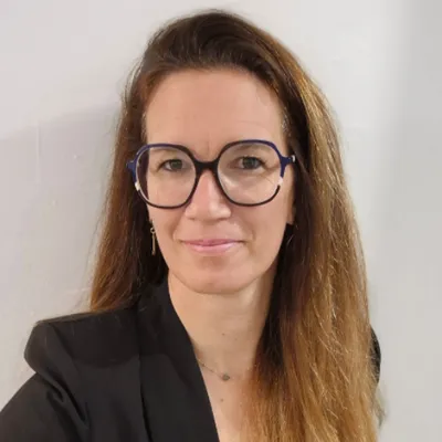 Julie Bernard
