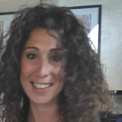 Stéphanie Escude