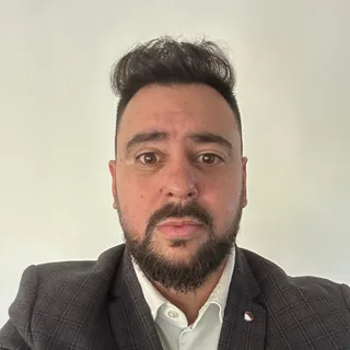 Alexandre Hachemi Alexandre Hachemi