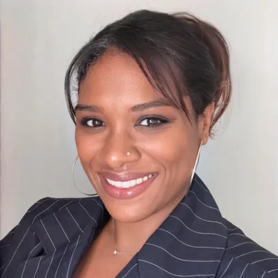 Stéphanie Velaye